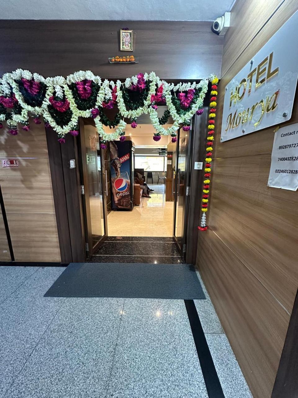 Hotel Mourya Residency Navi Mumbai Ngoại thất bức ảnh