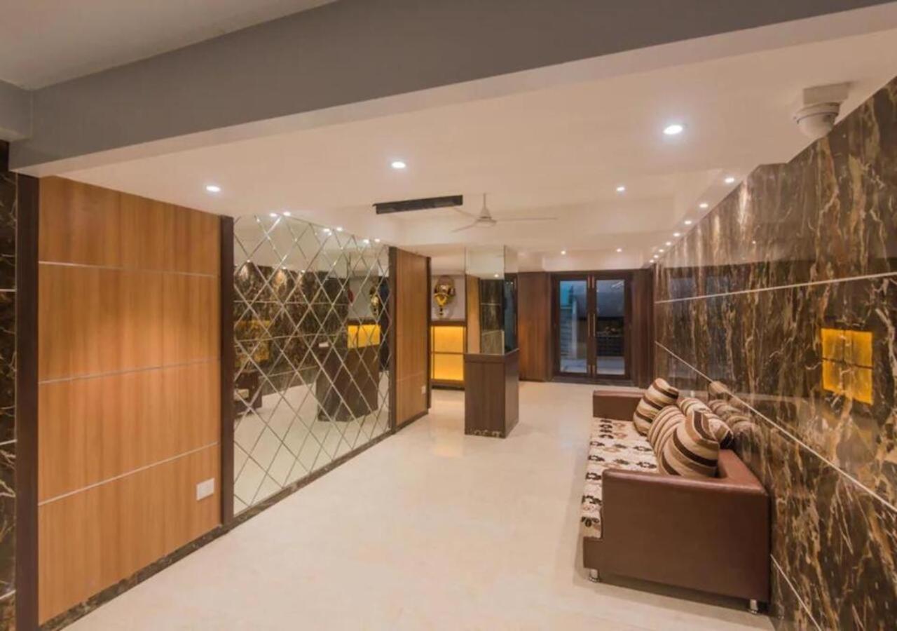 Hotel Mourya Residency Navi Mumbai Ngoại thất bức ảnh